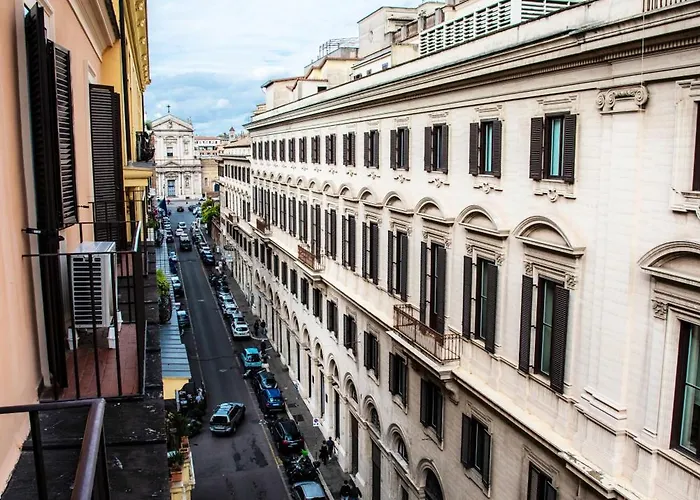 Apartment Barberini Bright Rome